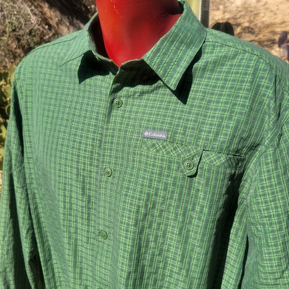 Omni Shade Sun Protection Green Plaid Shirt - Picture 3 of 4
